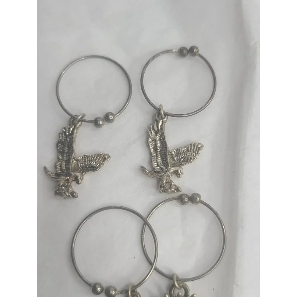 uNBRANDED charming collection